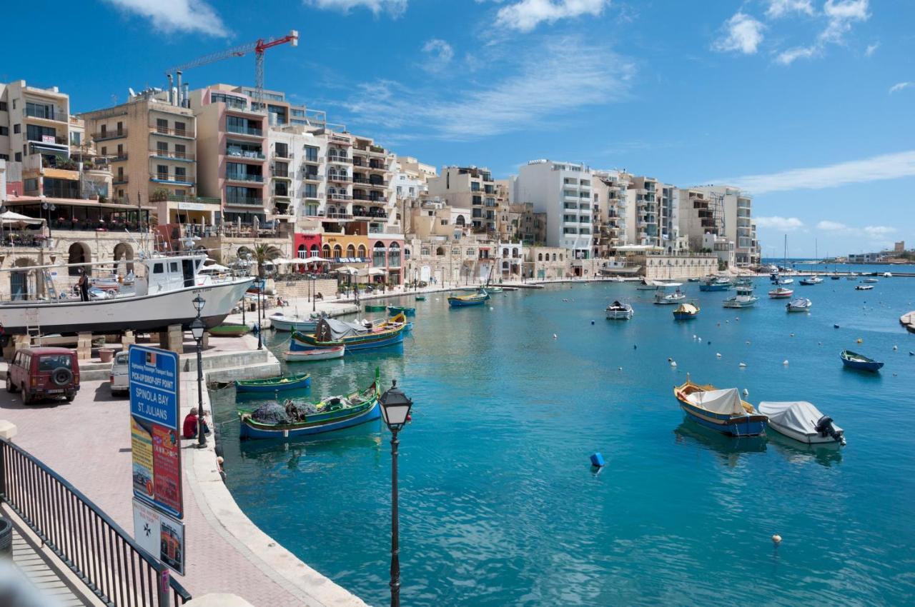 Prime Location Apartment With Side Seaviews Sliema Bagian luar foto